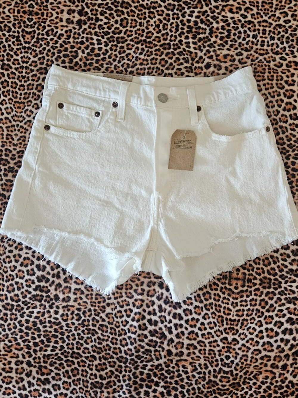 Levi’s 501 High‑Rise Shorts Ecru / Natural Cotton Frayed Distressed (Size 27)
